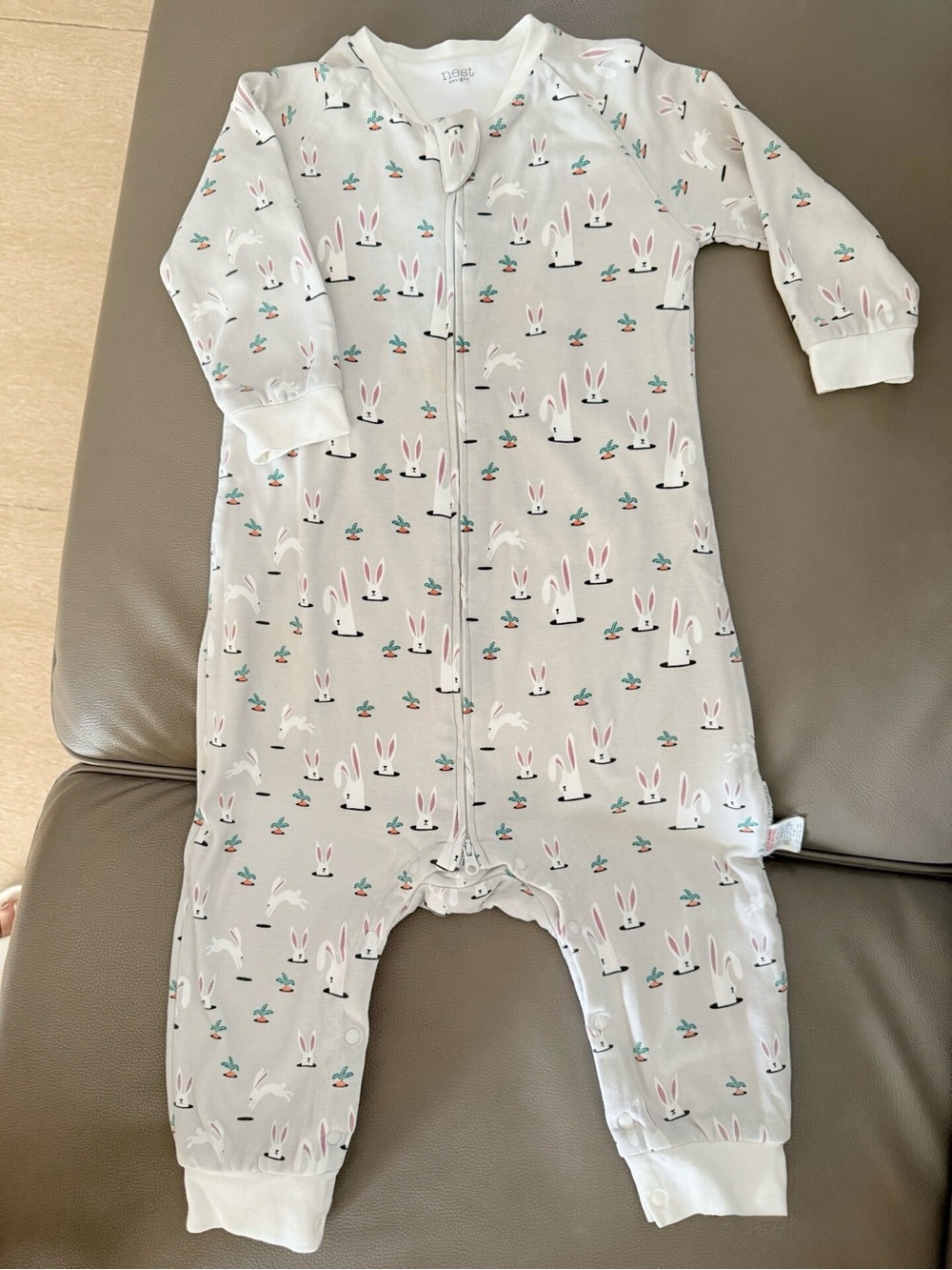 Baby One-Piece Zip Romper in Light Gray with Bunny Print